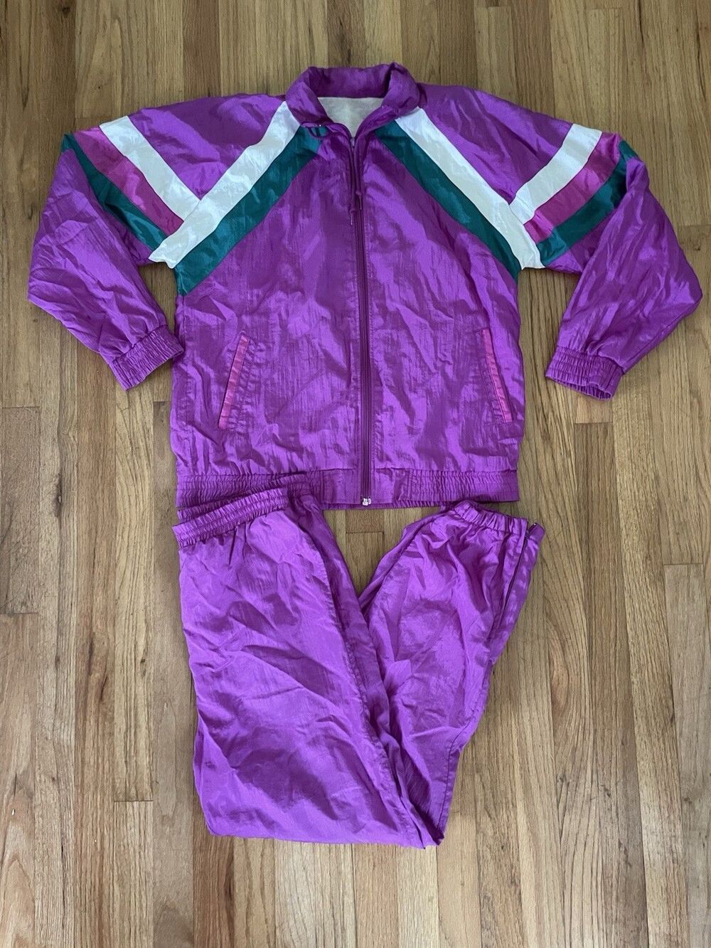 Women’s Small / Medium Vintage 80’s Fully Lined Track Suit
